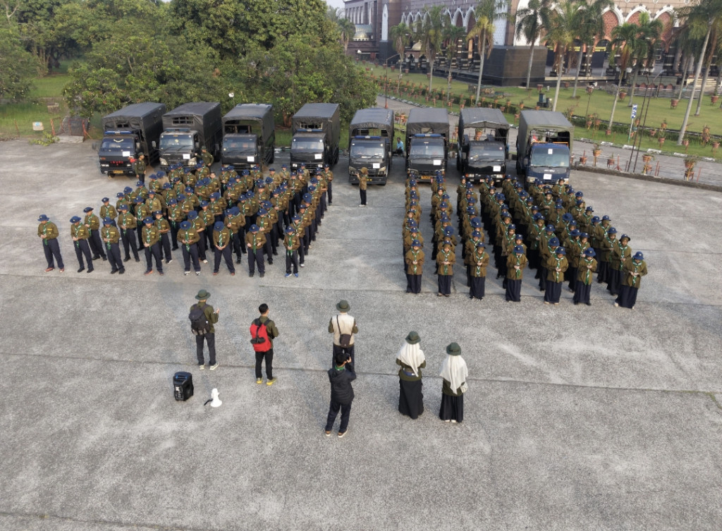 Kepala Sekolah Lepas 145 Murid ikuti Leadership Camp 26 