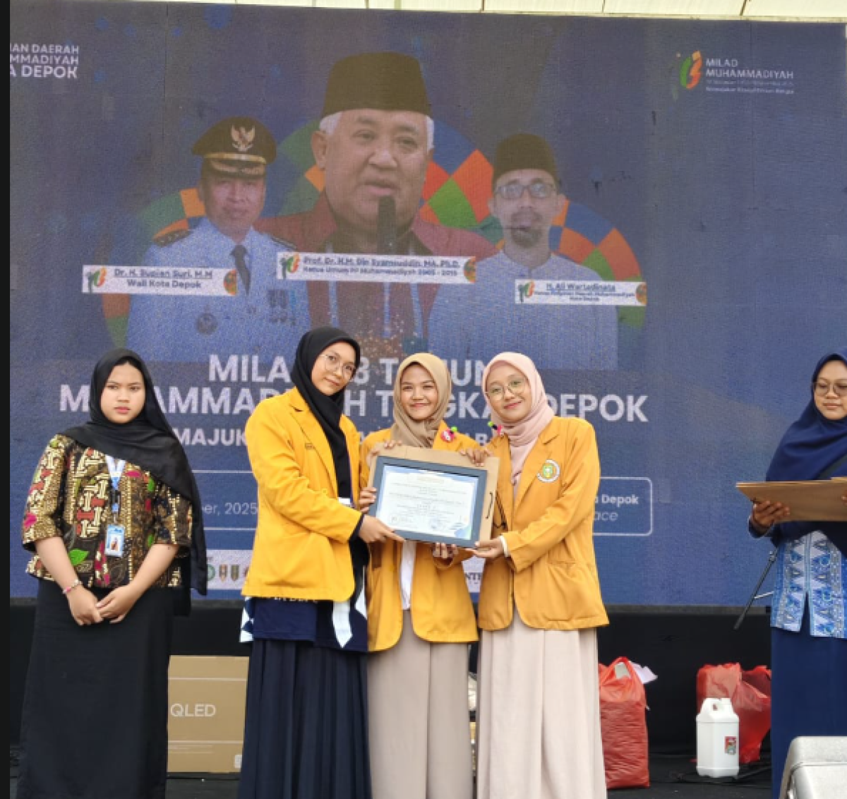 Juara 2 Video Milad